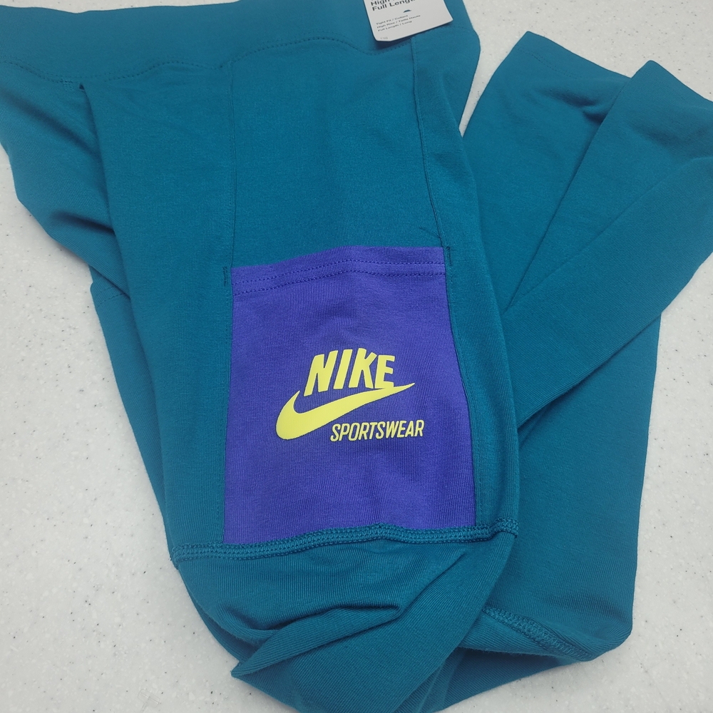 Nike Womens Teal and Purple Leggings